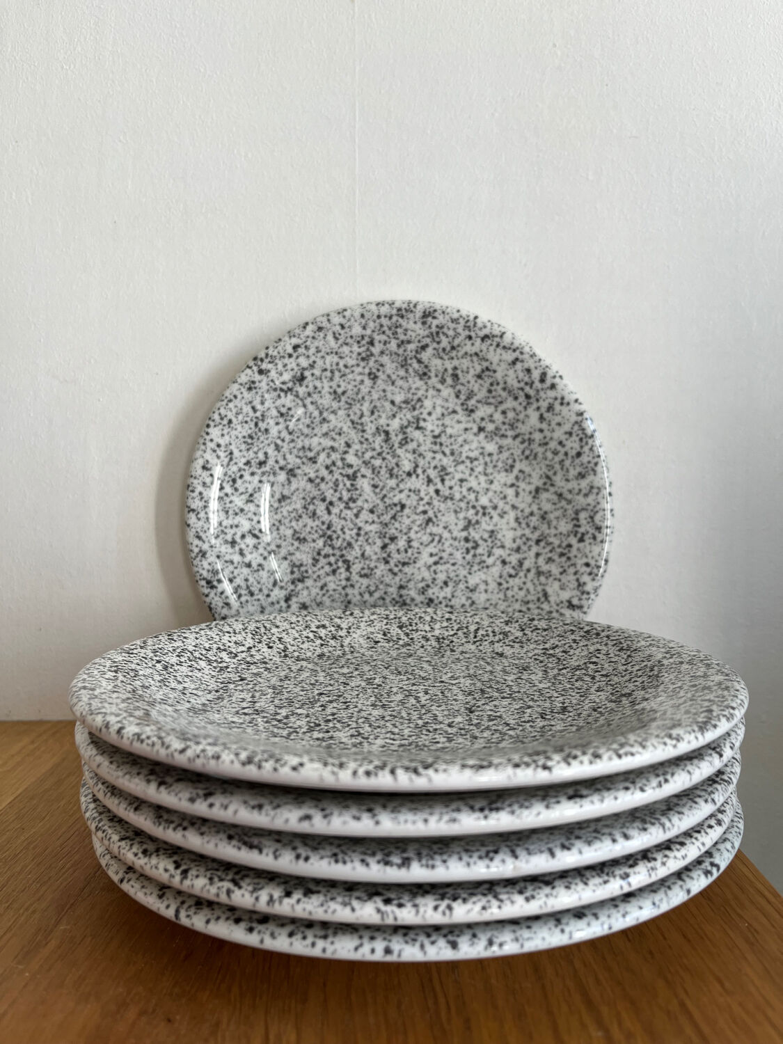 5 dessert plates in speckled Italian ceramic