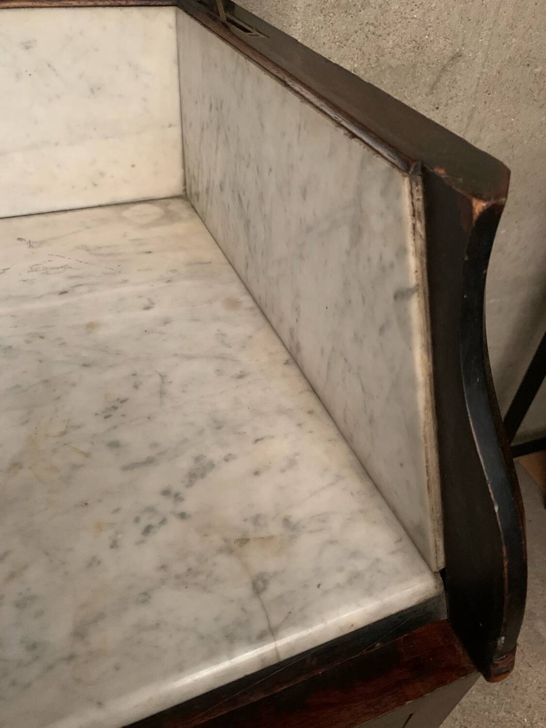 Dressing table - bathroom furniture - professional furniture