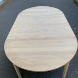 Scandinavian round extendable dining table renovated in wood 210cm