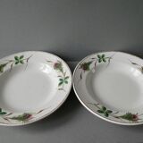 Lot of 2 hollow plates Moulin des Wolves, painted décor