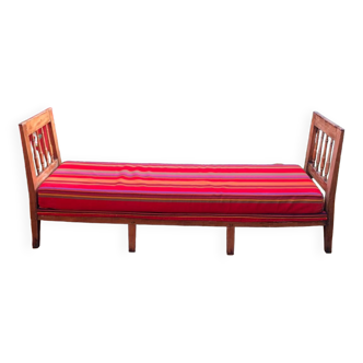 Sofa / bench