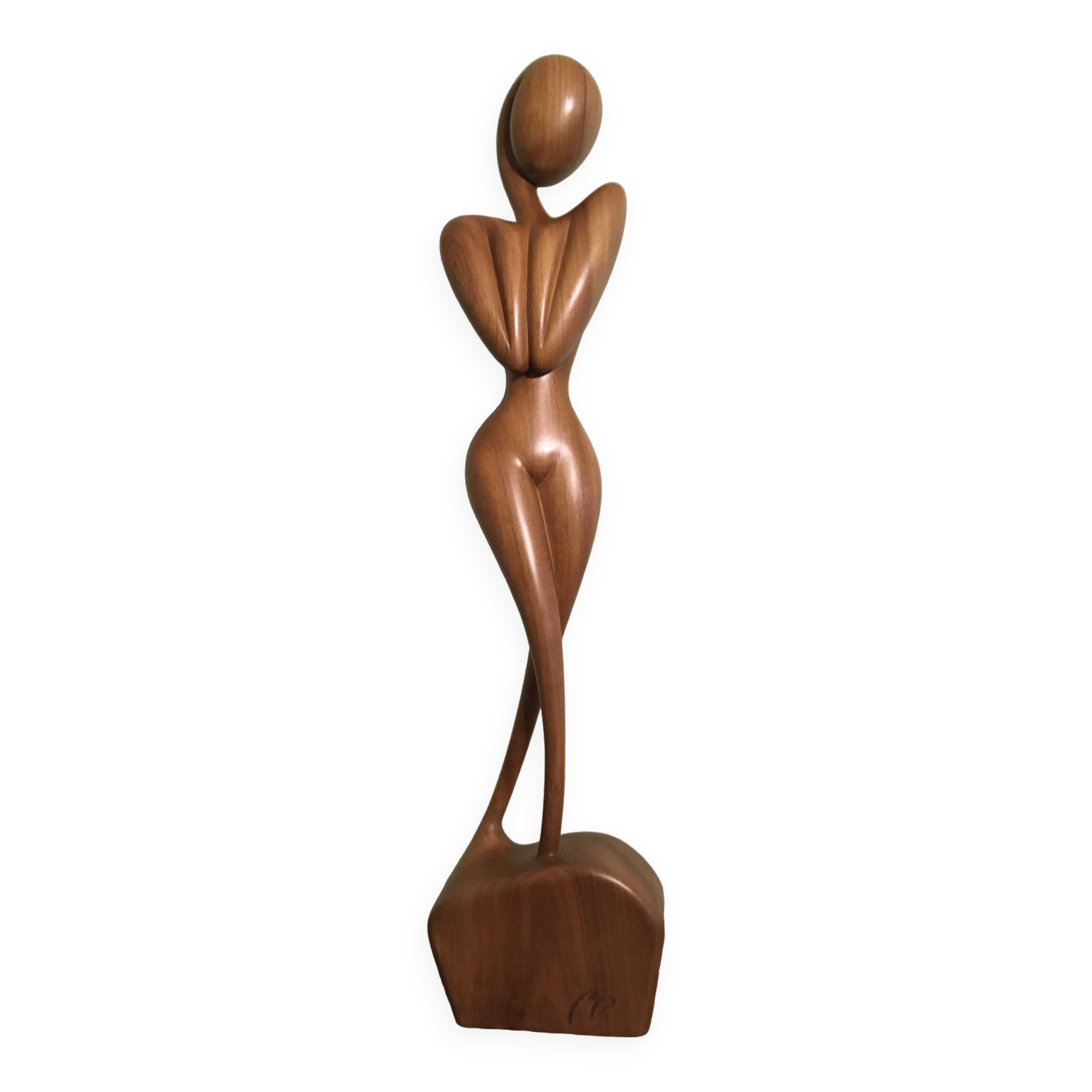 Walnut wood sculpture