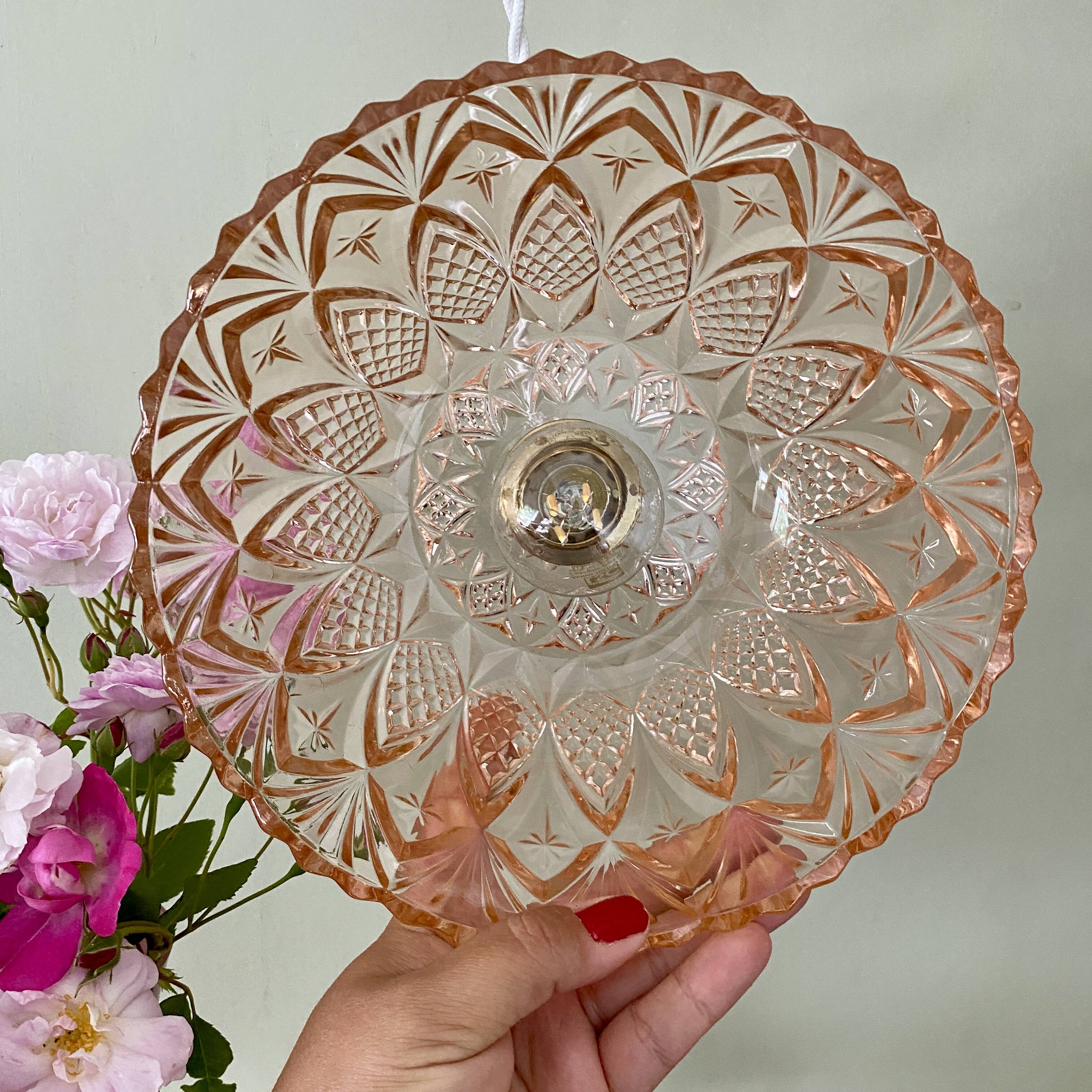 Vintage lampshade pendant light in pink molded glass - tableware collection -