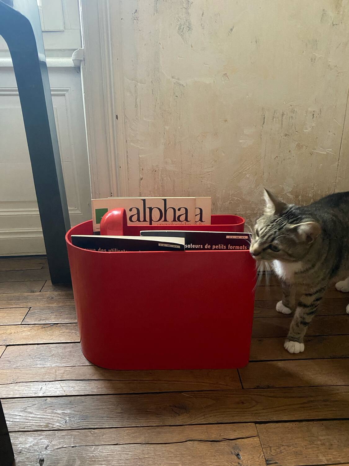 Magazine holder Rodolfo Bonetto space age 1960