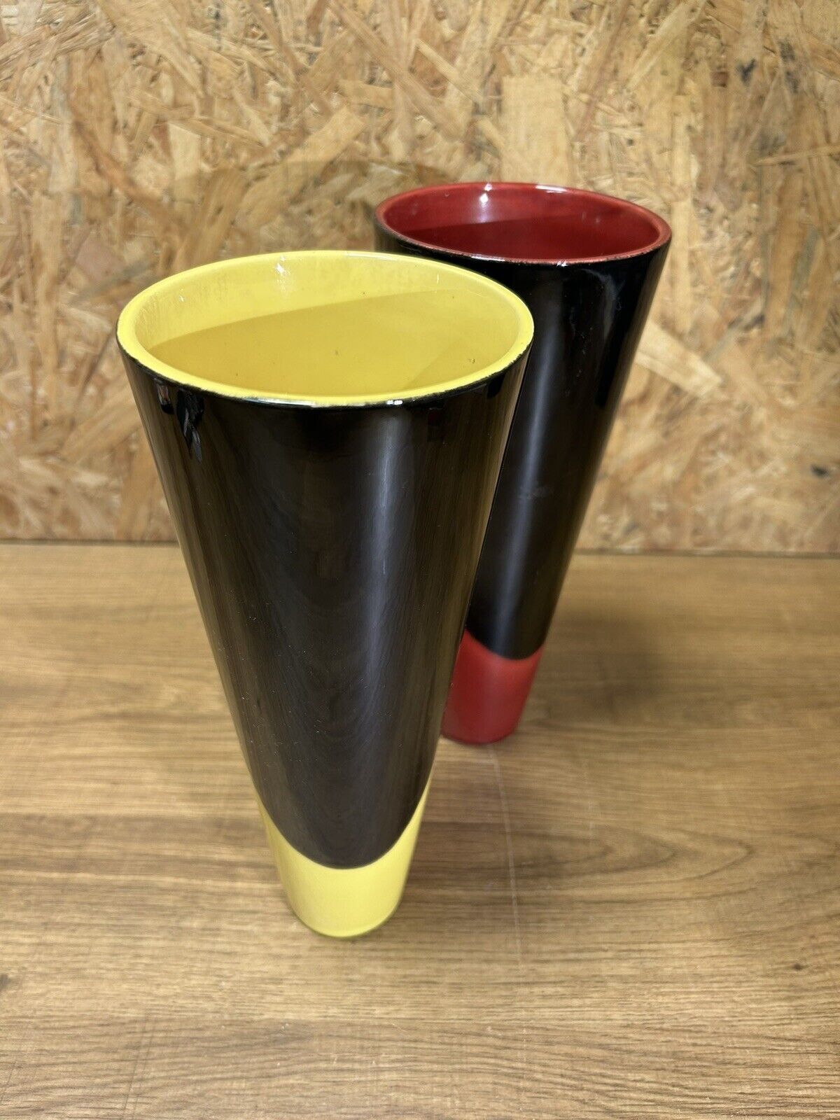 Pair of vases 70s, vintage black, yellow, red, deco pop, space age