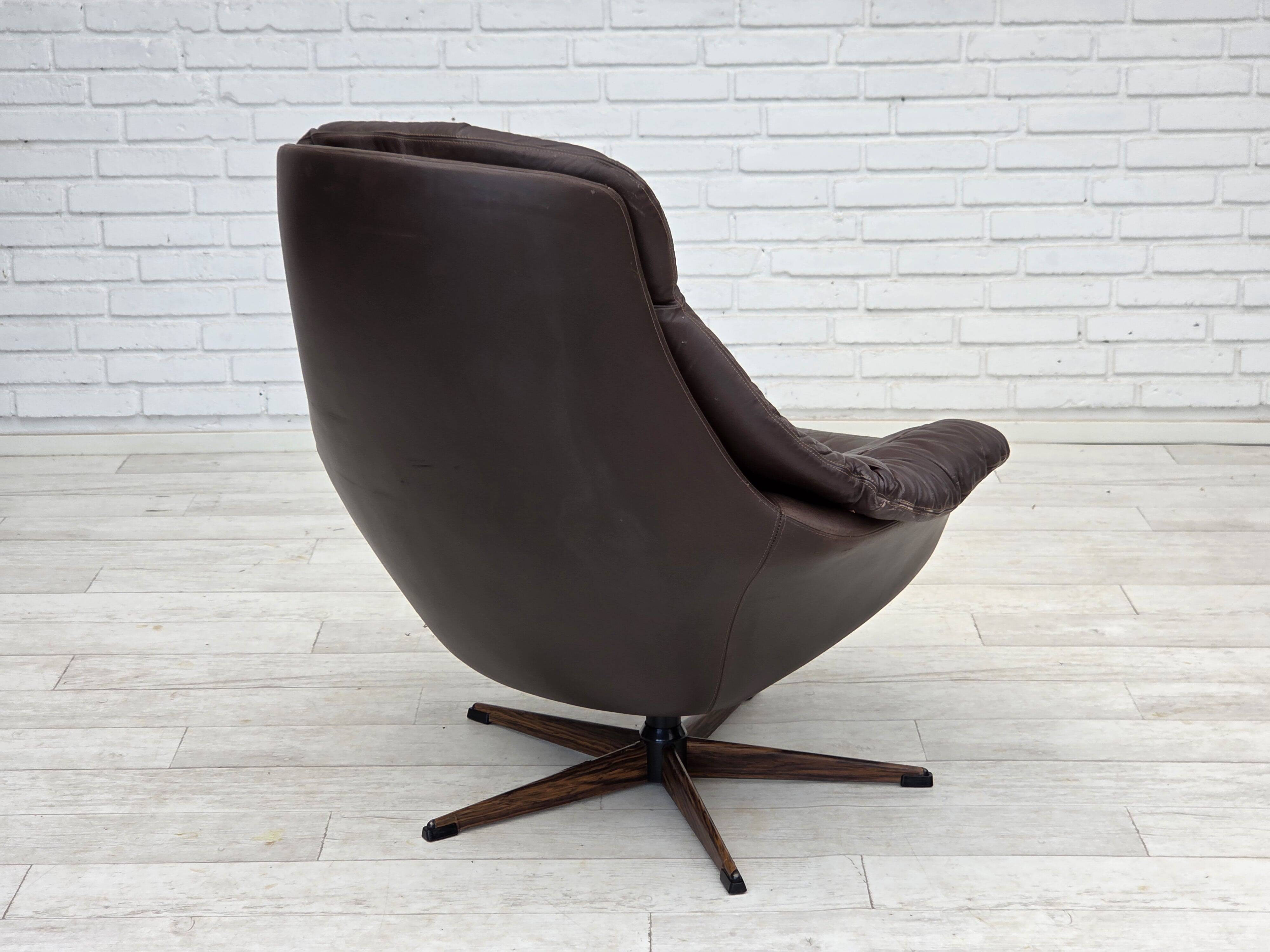1970s, Danish design by H.W.Klein, swivel chair, for Bramin Møbler.