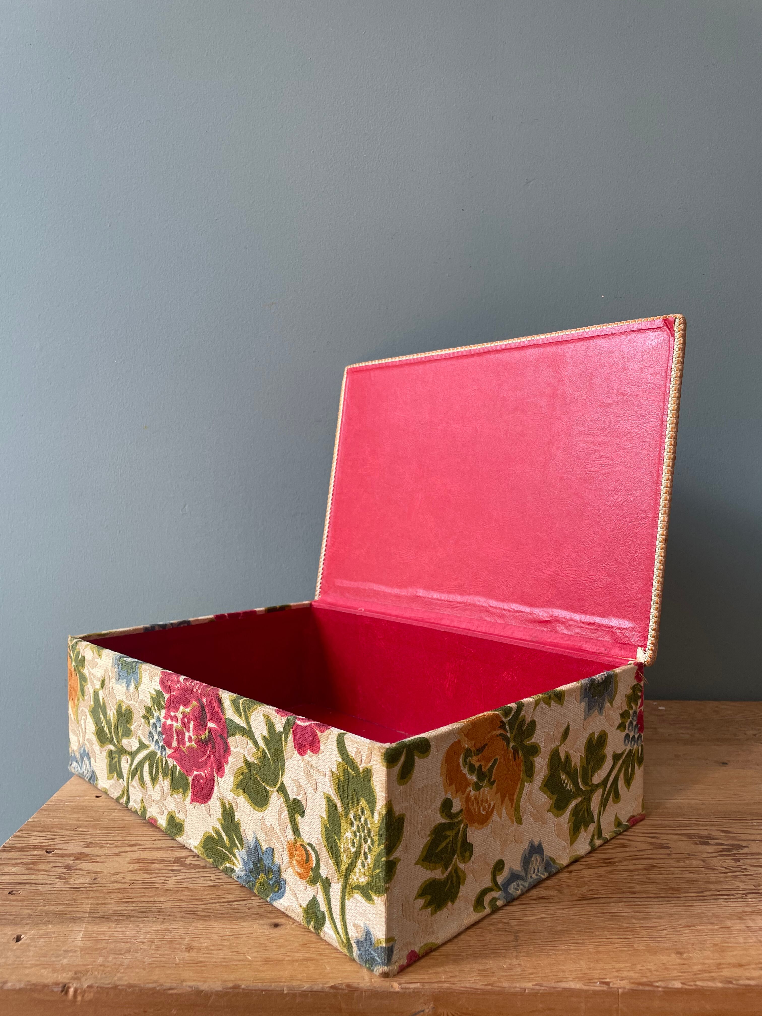 Old vintage sewing box