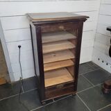 Old binder with single curtain