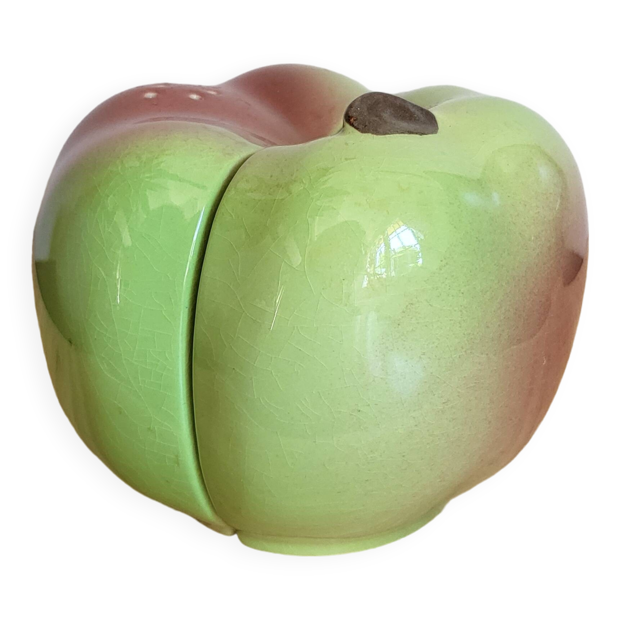 Salt and pepper apple service