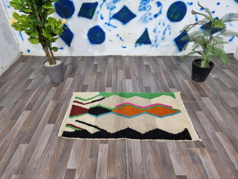 Handmade natural wool rug, size 100 x 200 cm