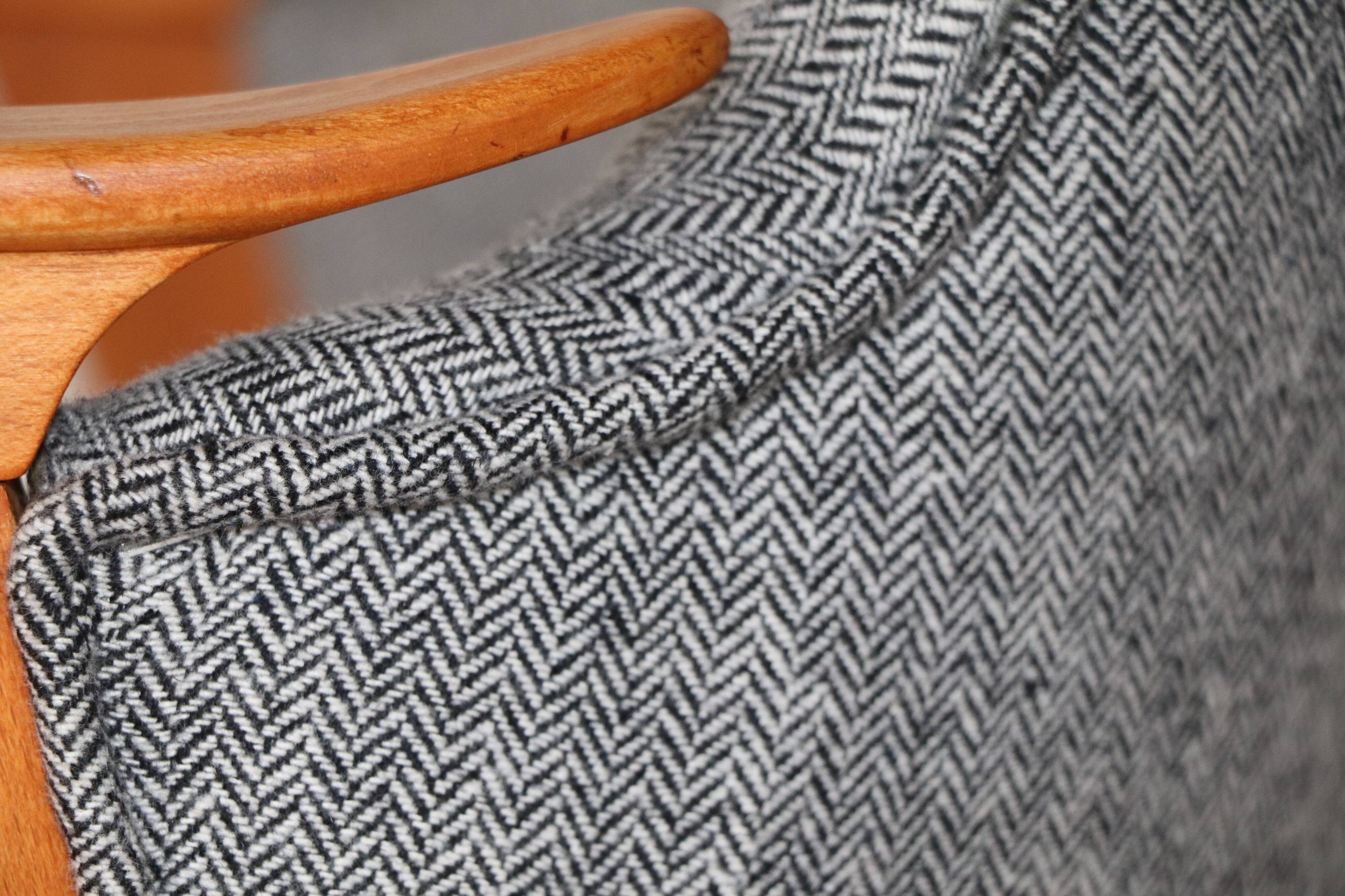 Guilleumas chair, lined