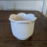 Petit pot en barbotine