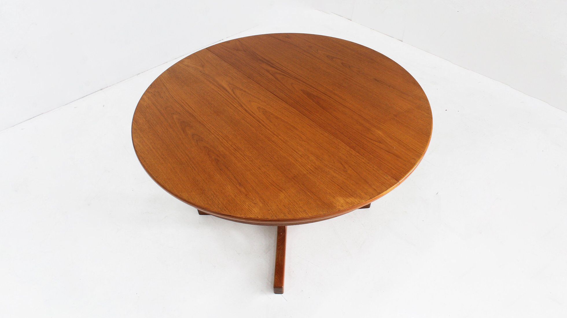 Vintage Danish round extendable dining table 1960s