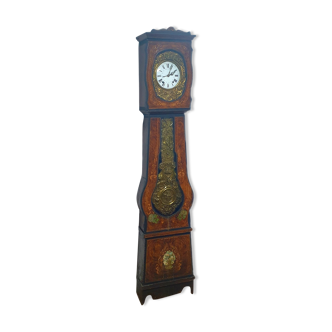 Comtoise calendar clock