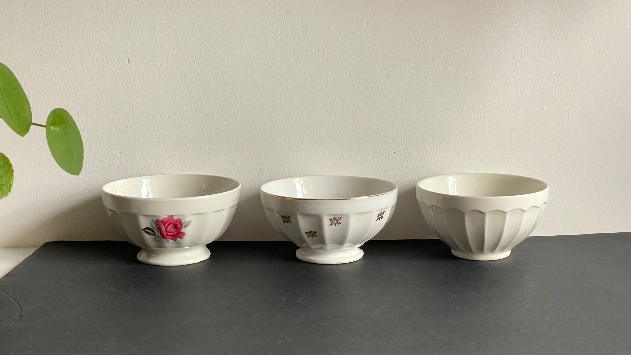 BOWLS Ceramic Pink and Gold VINTAGE