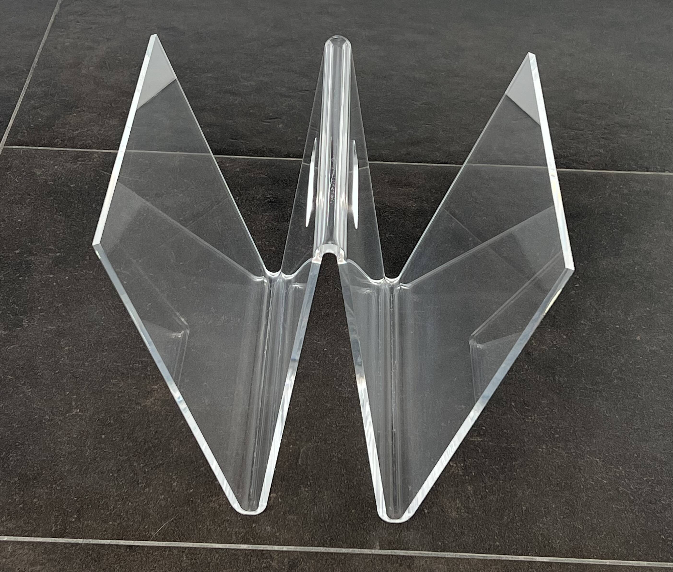 W magazine rack in plexiglass, France 1970s