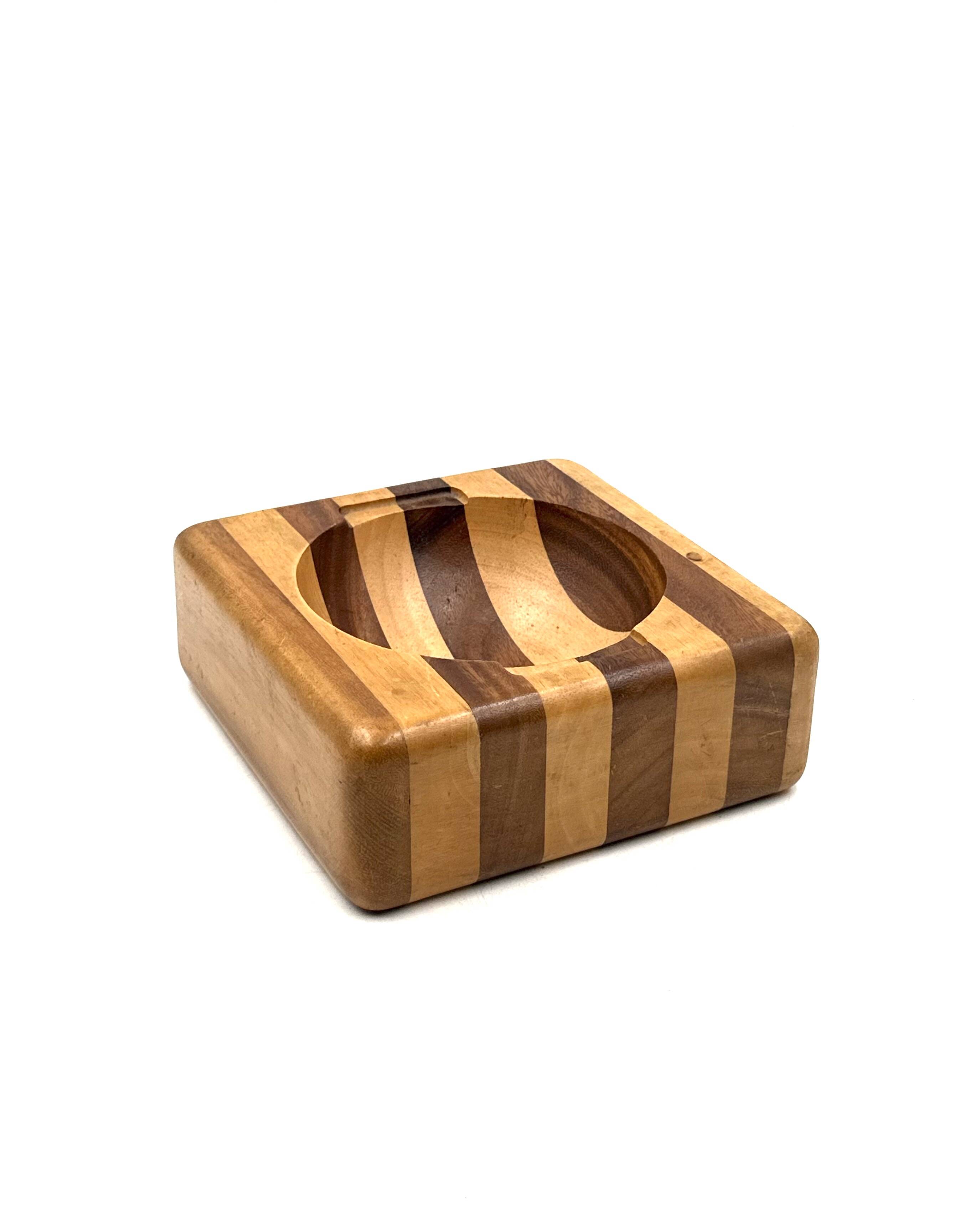 Mid-century wood ashtray / bowl, Italy ca. 1970