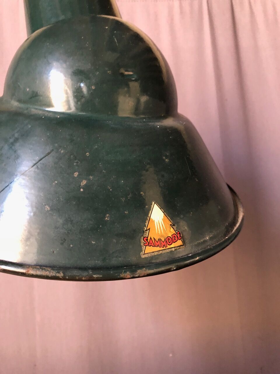 Light industrial workshop green-white