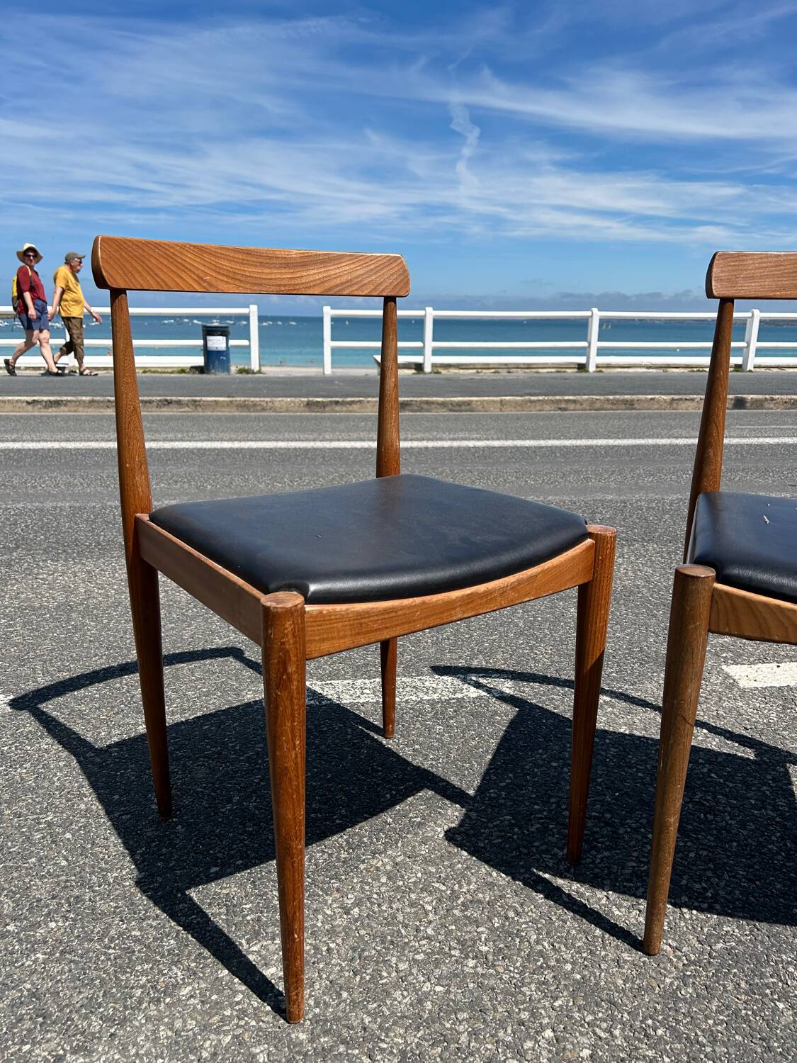 Set of 2 vintage 1960s chairs by Alfred Hendrickx Belform
