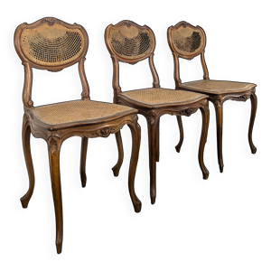 Série de 3 chaises cannées
