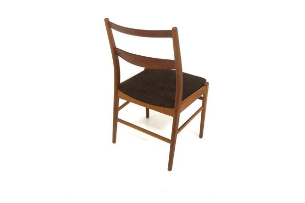 4 chaises scandinaves en teck et en chêne, Suède 1960