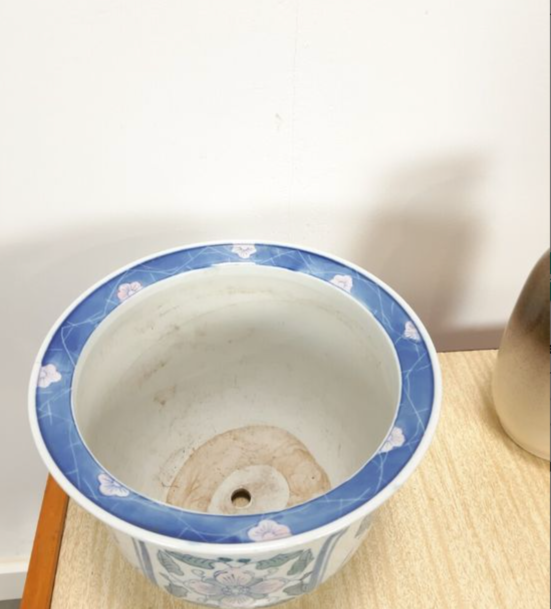 Patterned vintage flowerpot