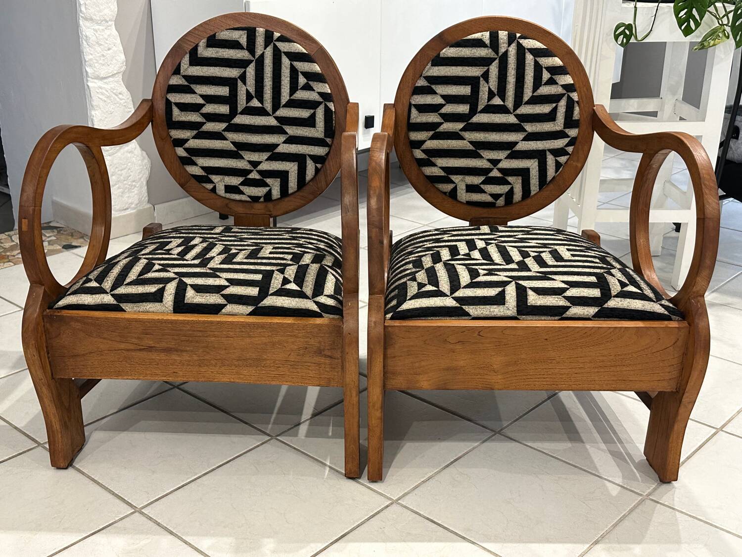 Pair of Art Deco armchairs by Hungarian designer Lajos Kosma, 1930s