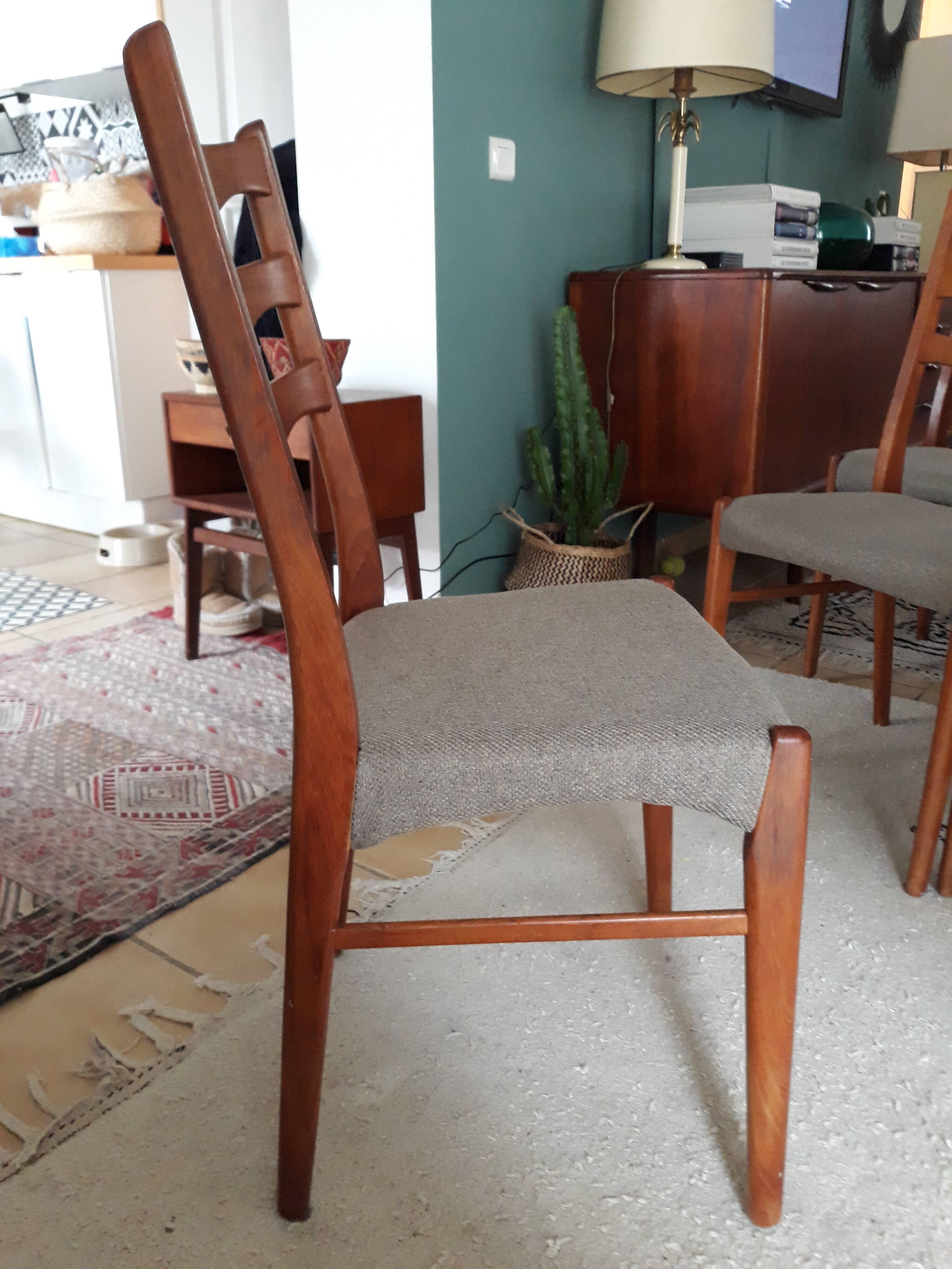 Set of 8 chairs Danish teak Arne Wahl Iversen