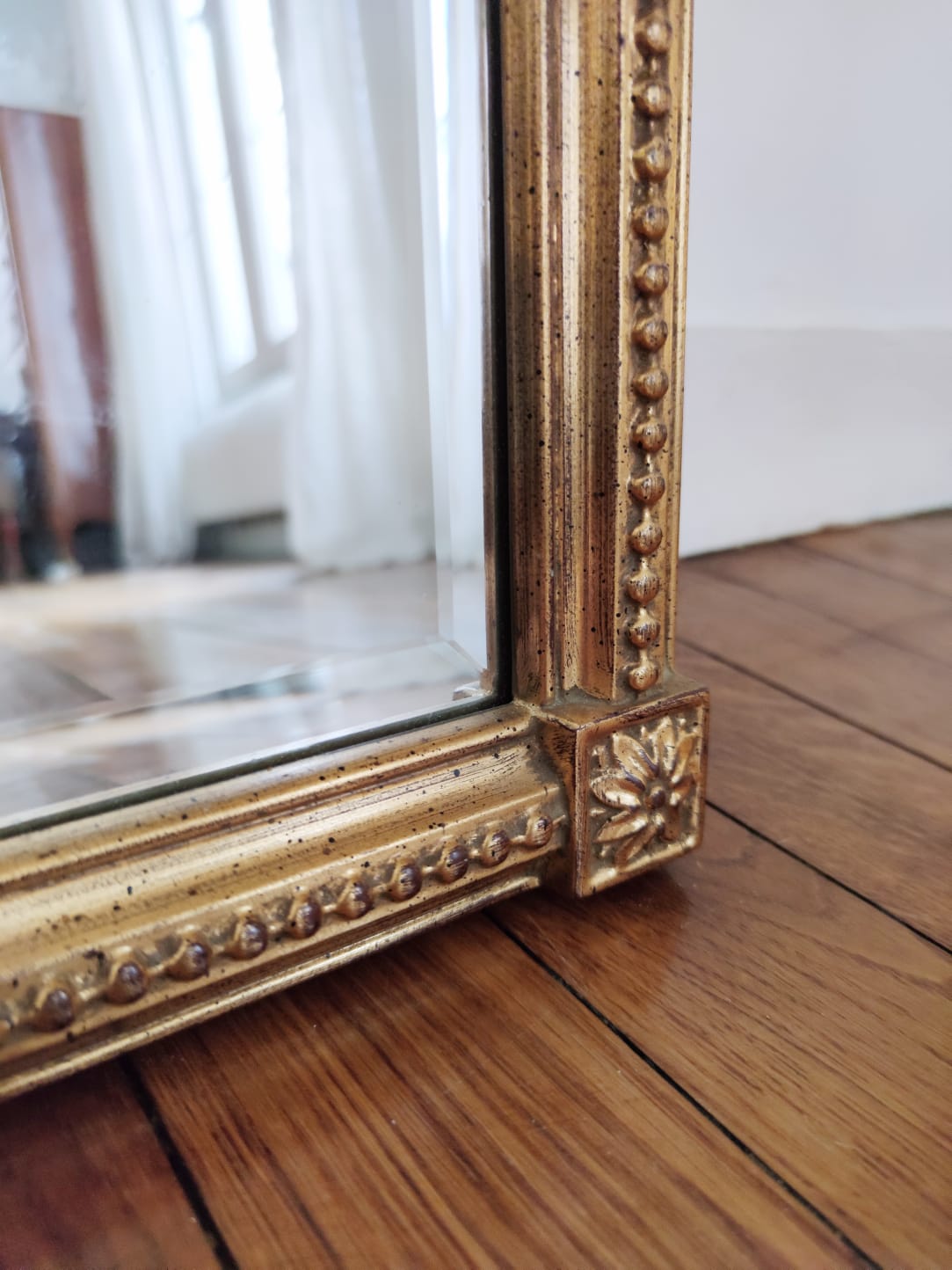 Deknudt Golden Mirror 63x95cm