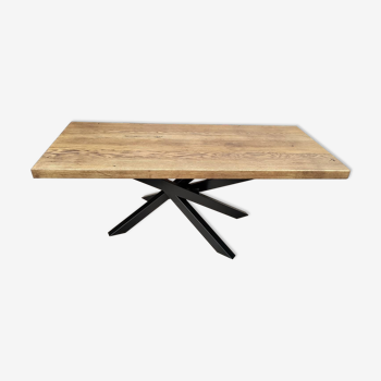 Industrial style table solid oak, steel and resin