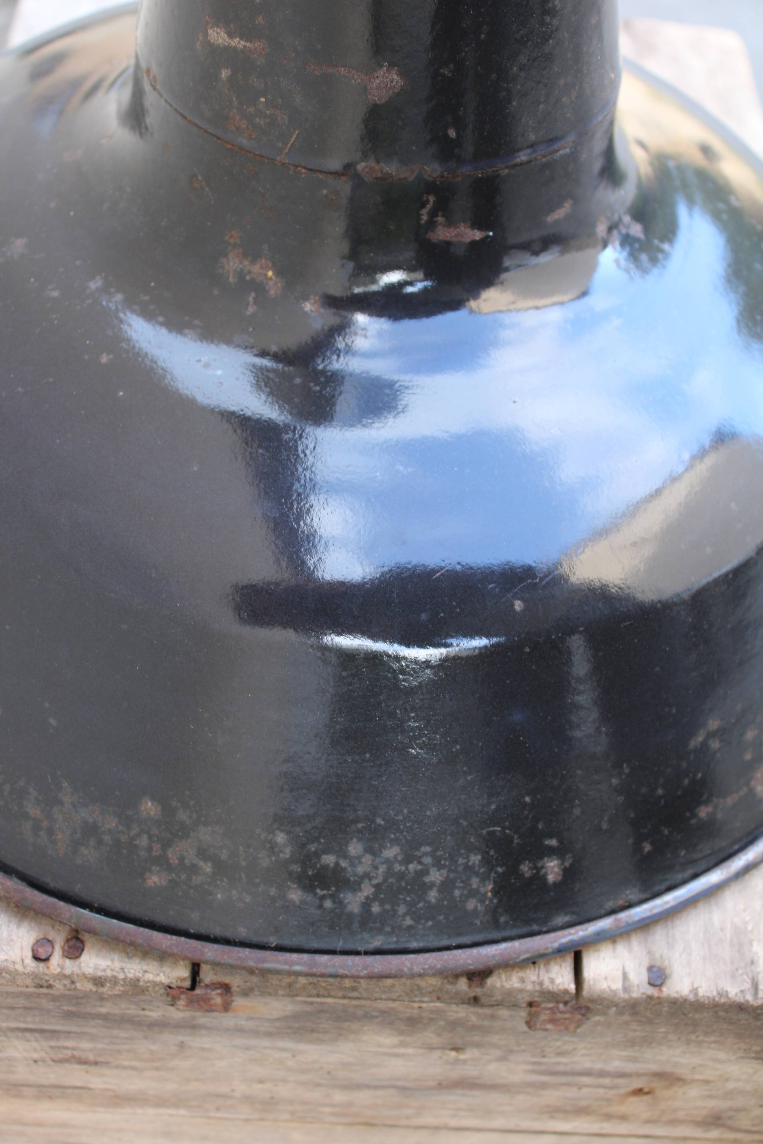 XxL suspension enamelled industrial