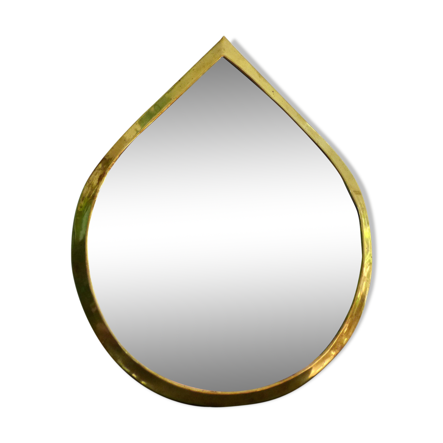 Golden brass mirror in the shape of a drop - 40x33cm