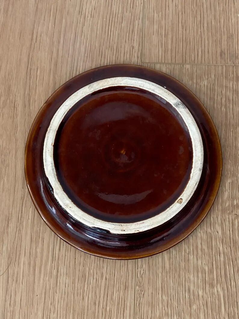 Vintage brown ashtray with drip glaze, 1970s ceramic pottery.
