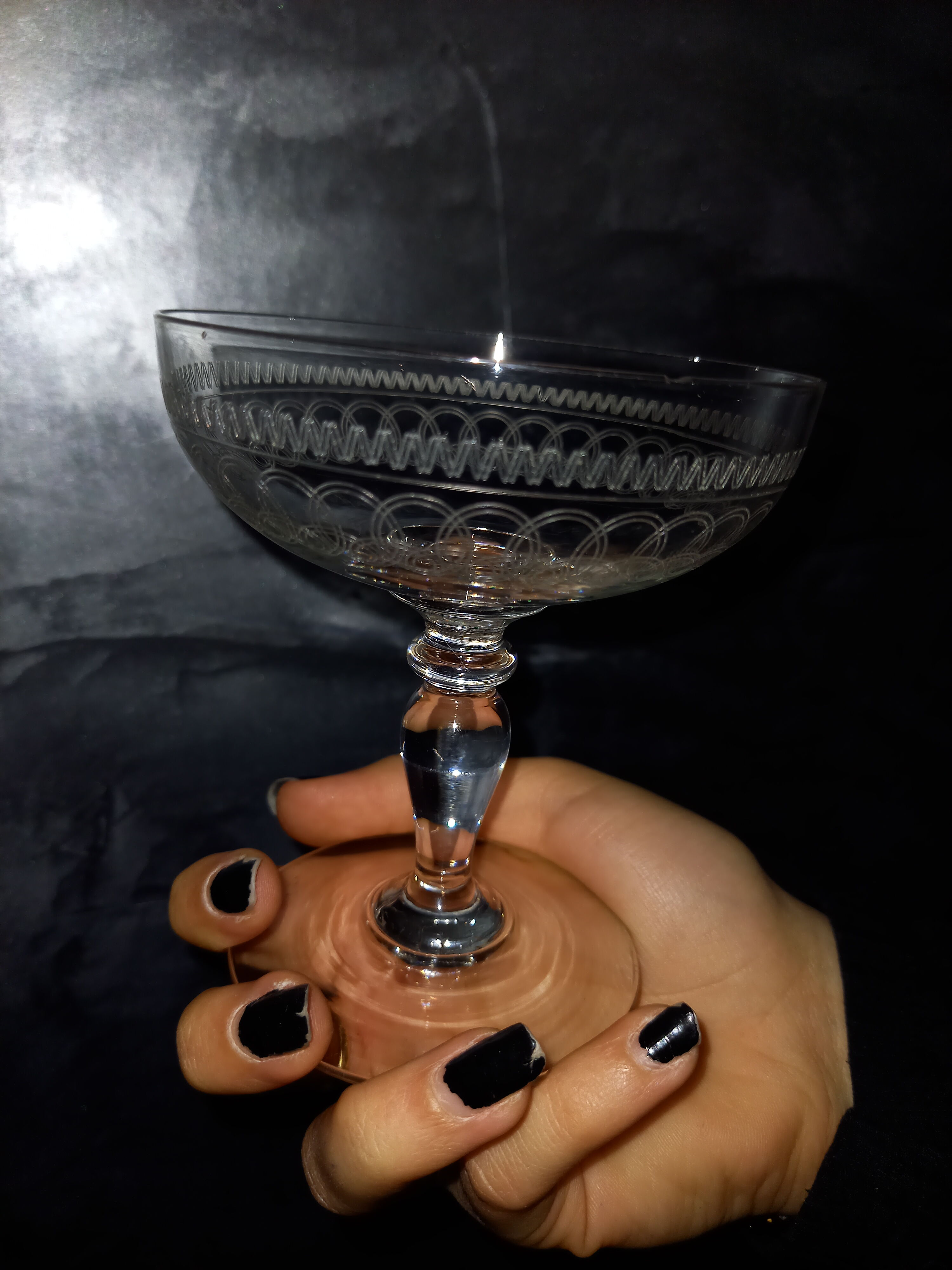 Set of 8 champagne glasses