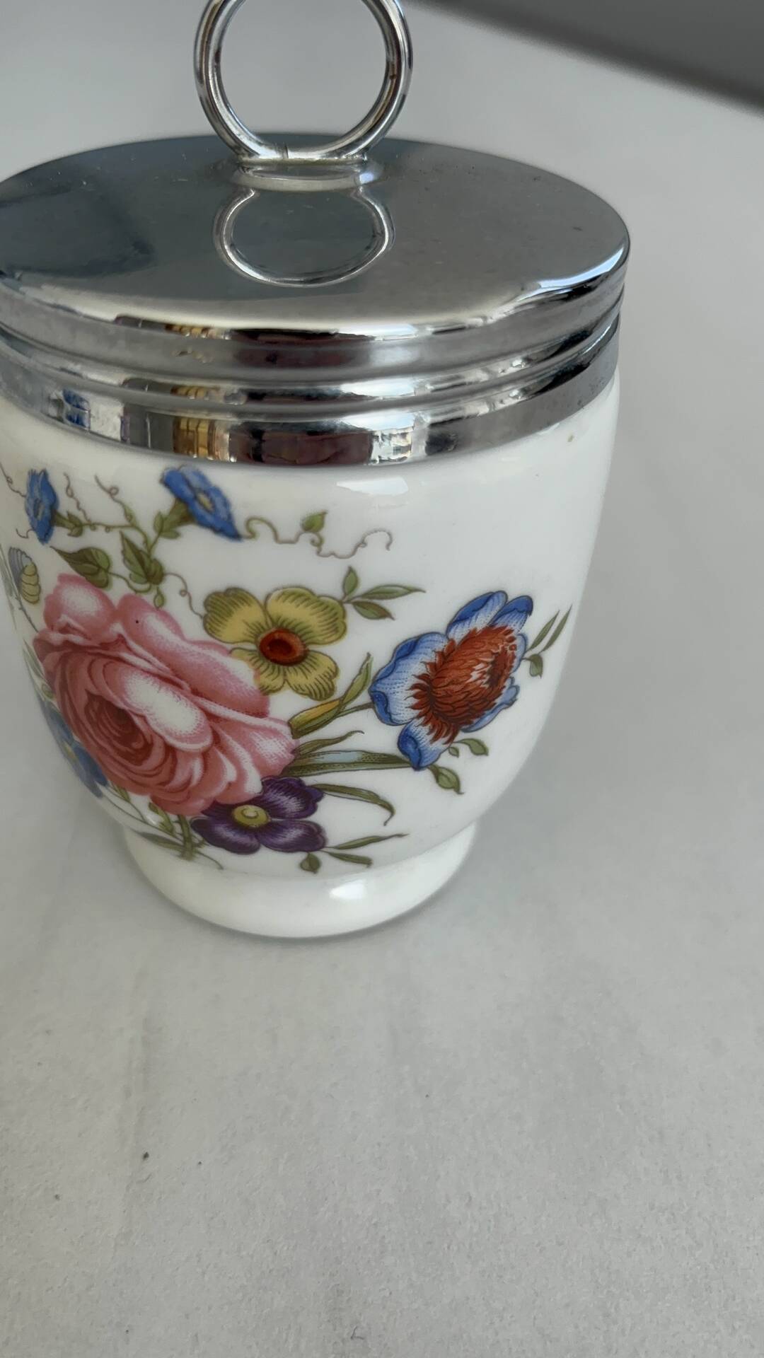 Egg Coddler Royal Worcester flower rose – Porcelain egg cup