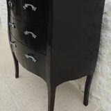 Louis XV style baroque effect chest of drawers in lacquered black color – Completely revamped