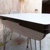 Set table formica and 2 chairs