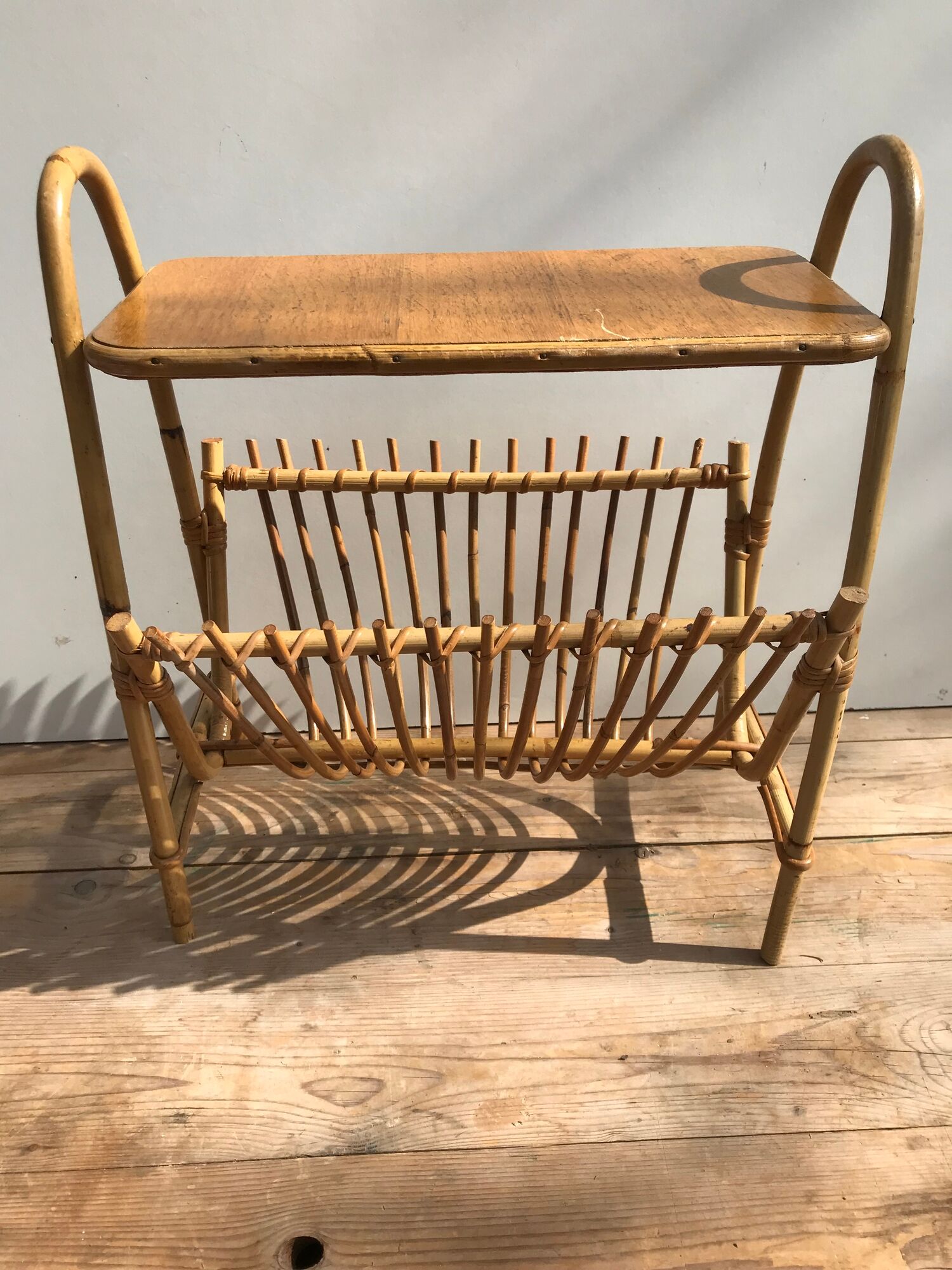 Rattan magazine rack and table