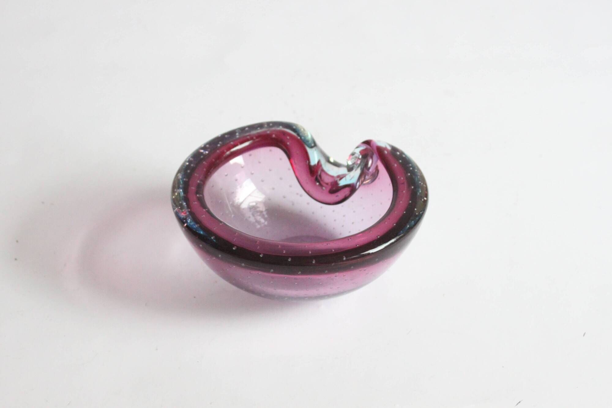 Murano glass purple bullicante trinket bowl, 1960s