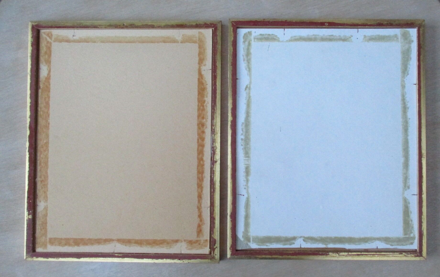 Deux cadres bois dorés vintage - pour sujet de 250 x 316 mm