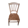 Chaise avec petits trous
