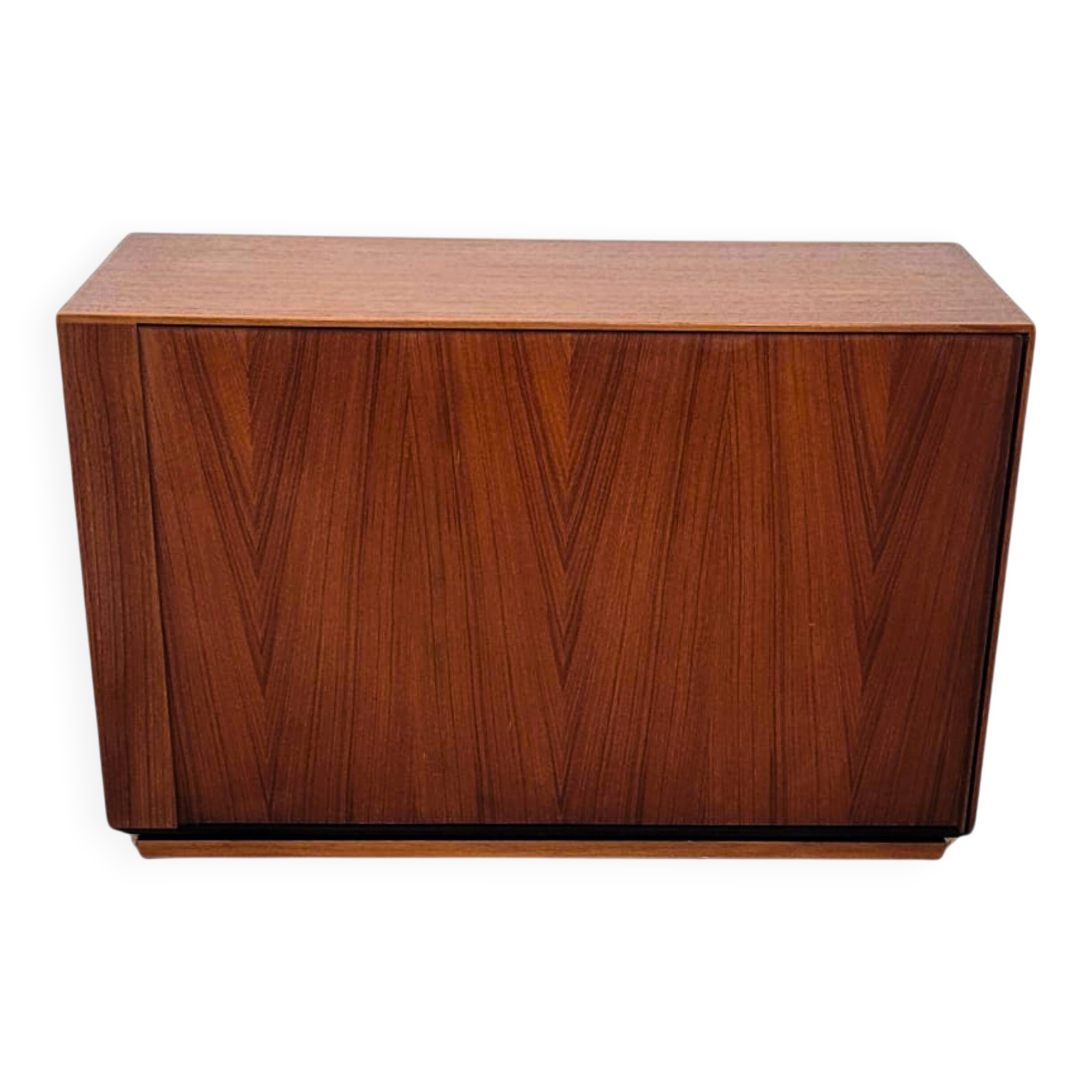 Vintage Scandinavian TV unit in teak, either on legs or suspended - Denmark - 1960s