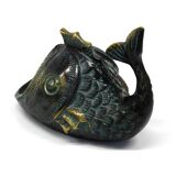 Cendrier en bronze de table ou à main de style milieu de siècle par Walter Bosse