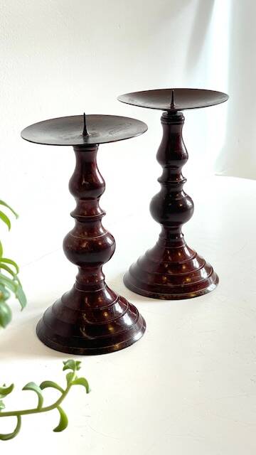BOUGEOIRS Vintage Patinated Metal Candle Holders