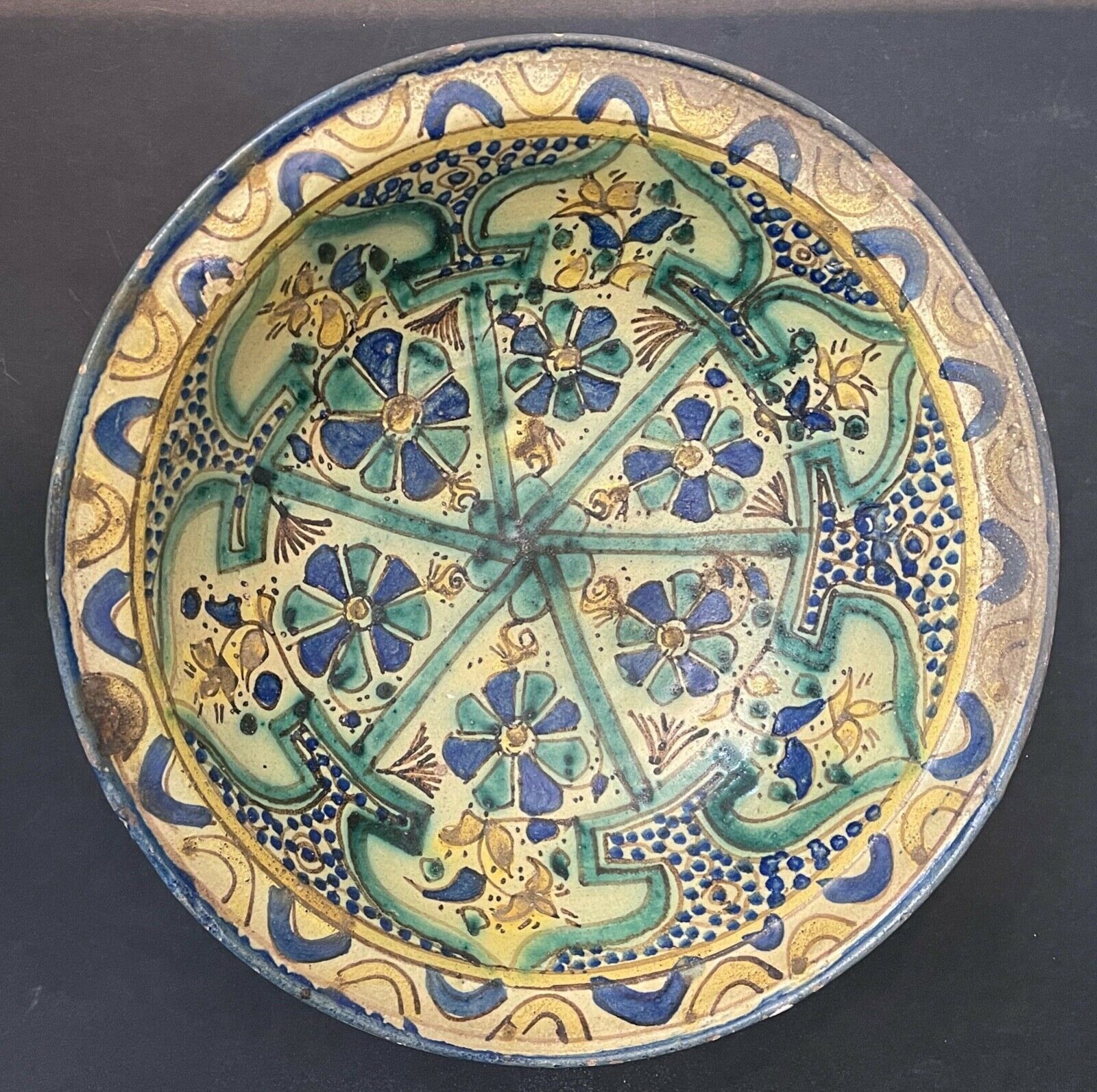 Large Dish Fez Morocco 19th 19th polychrome earthenware 35.3 cm
