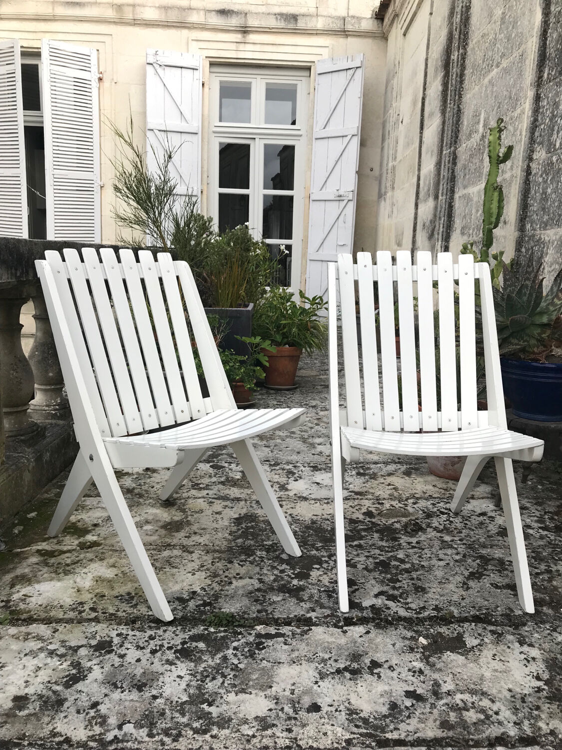 Pair of vintage folding “scissor” armchairs 1950