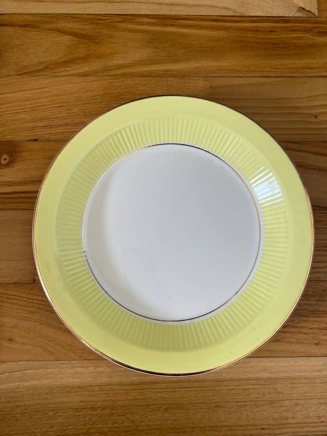 Yellow Moulin des Loups soup plates