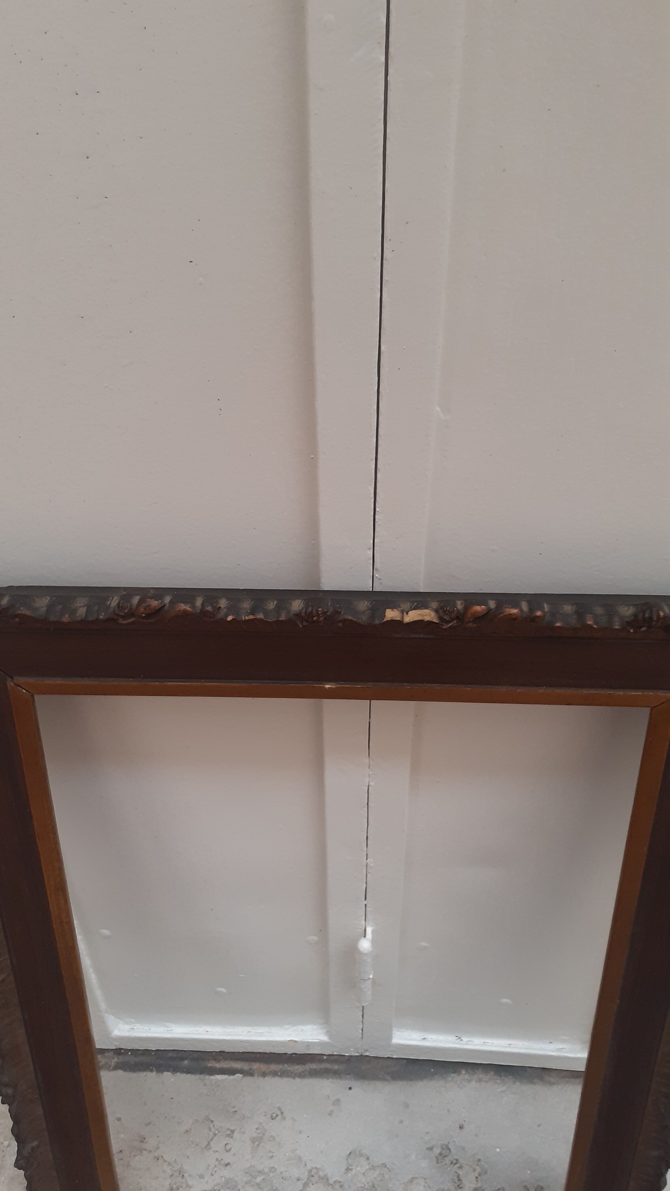 Carved frame with gilding