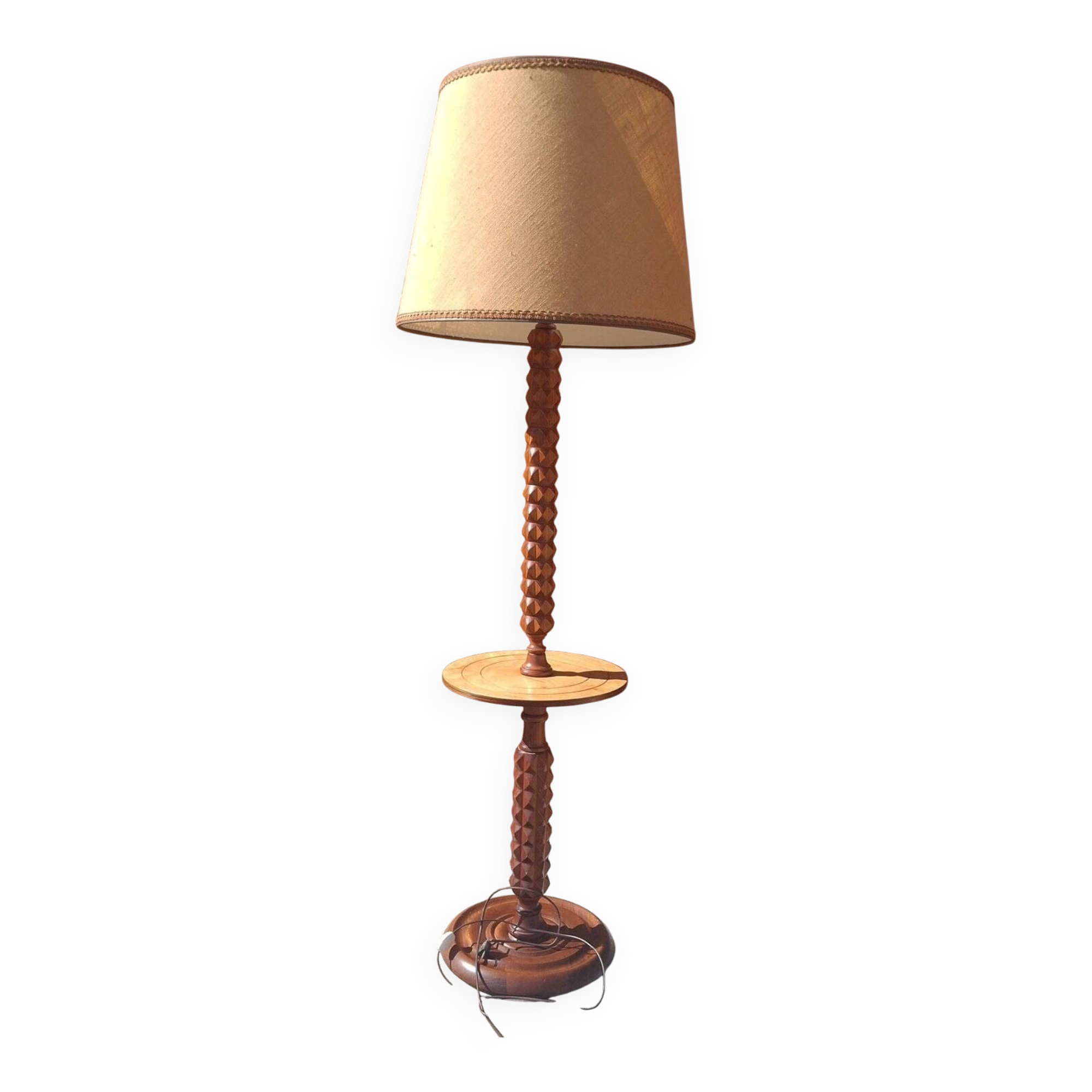 Vintage floor lamp from the 60s-70s with integrated shelf.