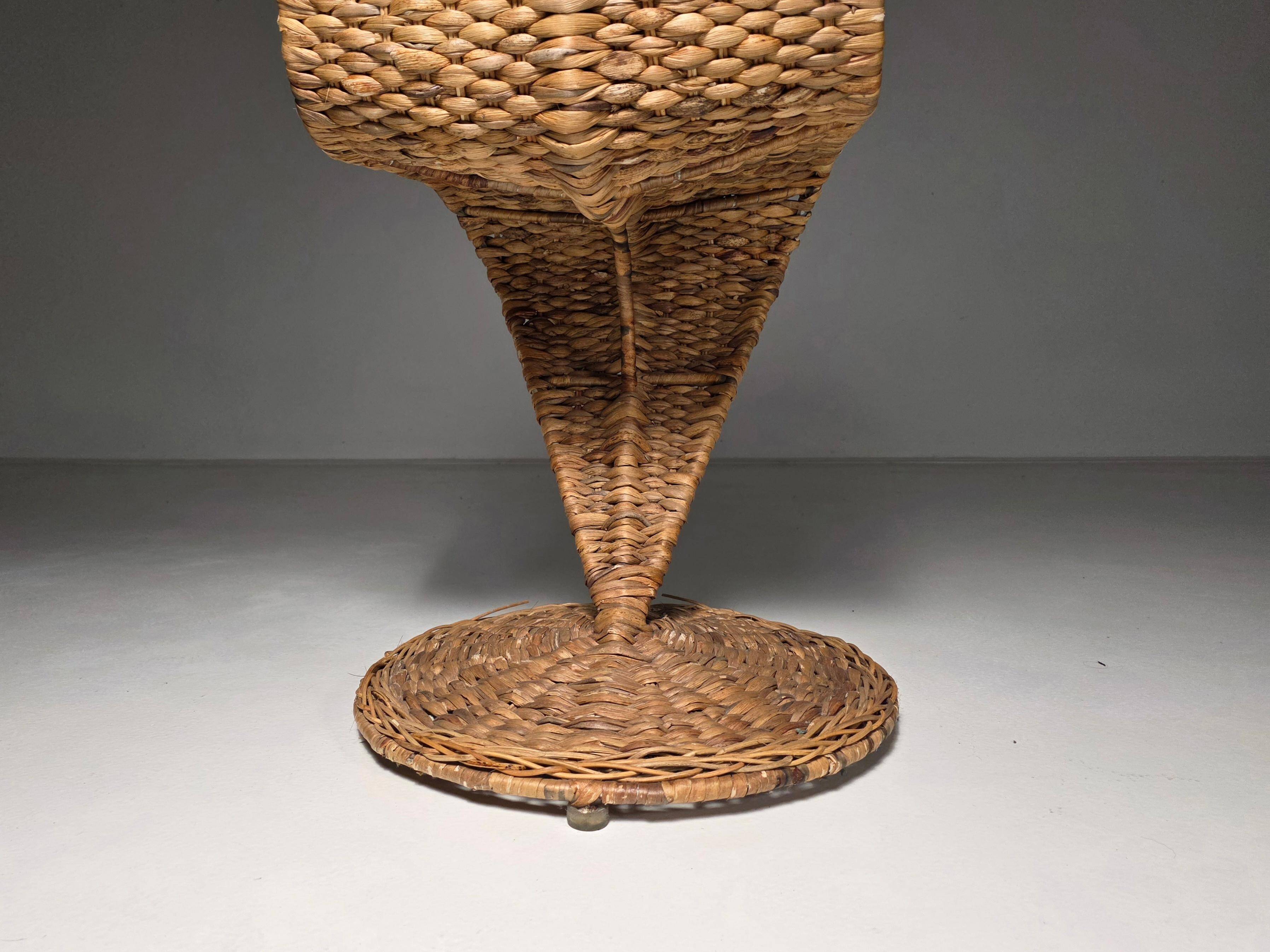 Sculptural "S" chair made of banana leaves by Marzio Checchi